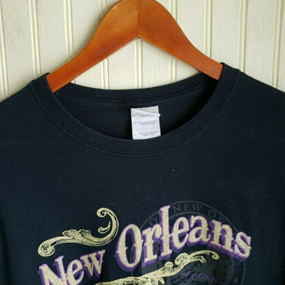 Gildan Shirt Mens Large Black New Orleans 1718 The Big Easy Graphic T-Shirt